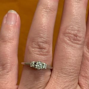 Diamond anniversary band